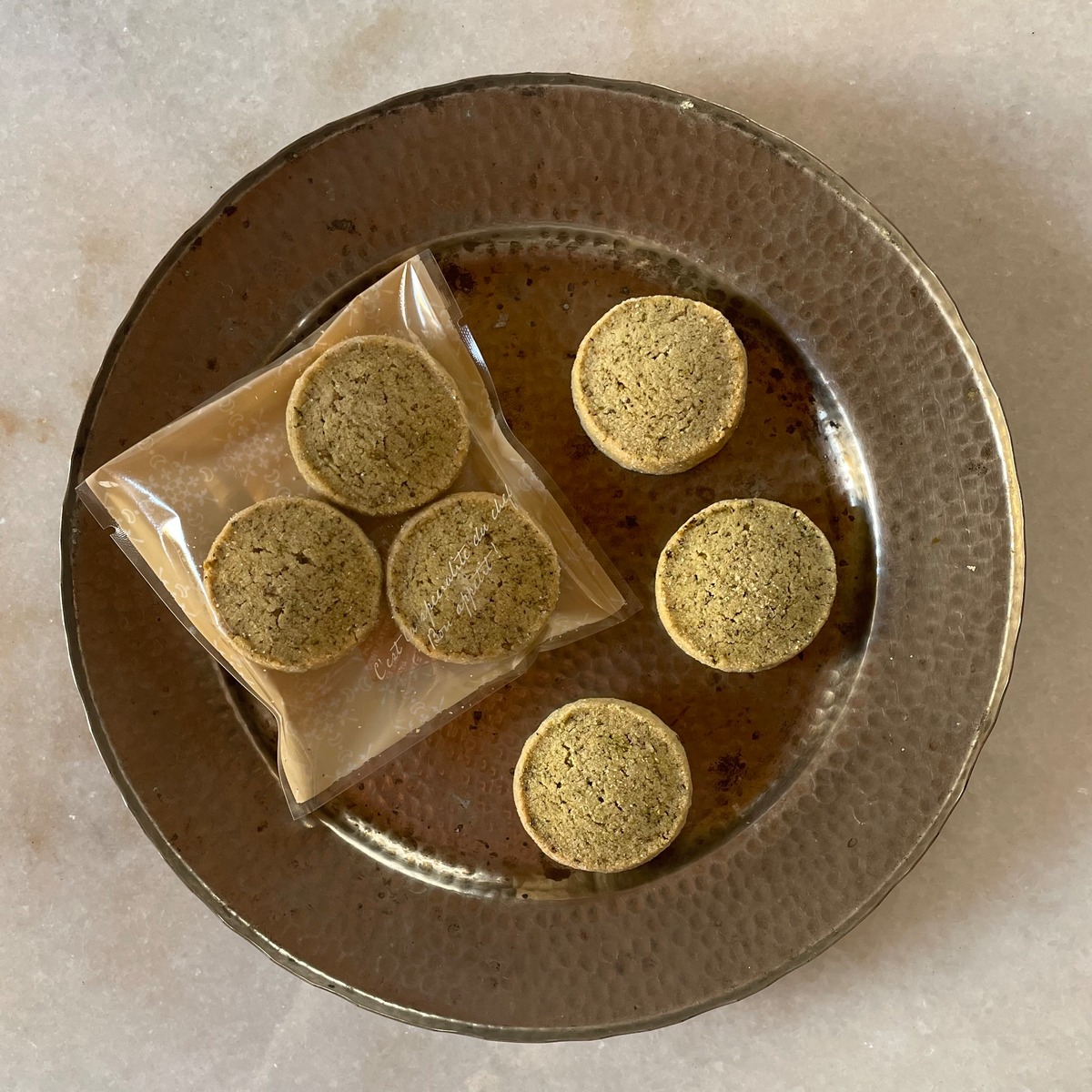 菓子小屋 Le Lys の商品 ほうじ茶のサブレディアマン